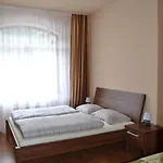 7 Donovaly, Ad Kamzik Apartment *